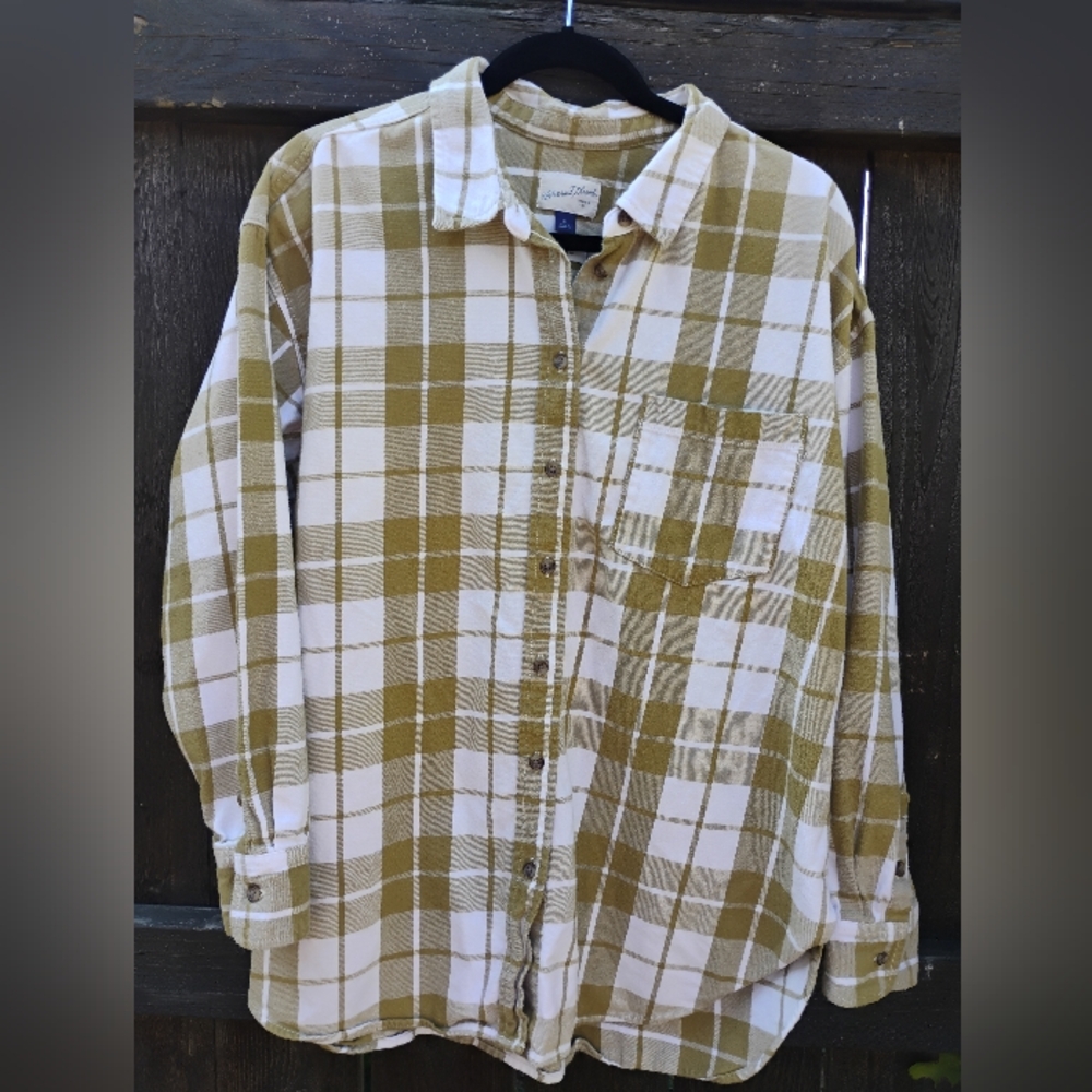 Universal Thread Gold and White Plaid Shirt